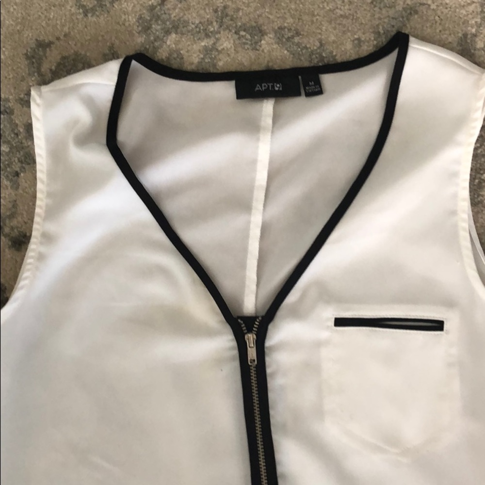 Tops - Picture 2 of 2